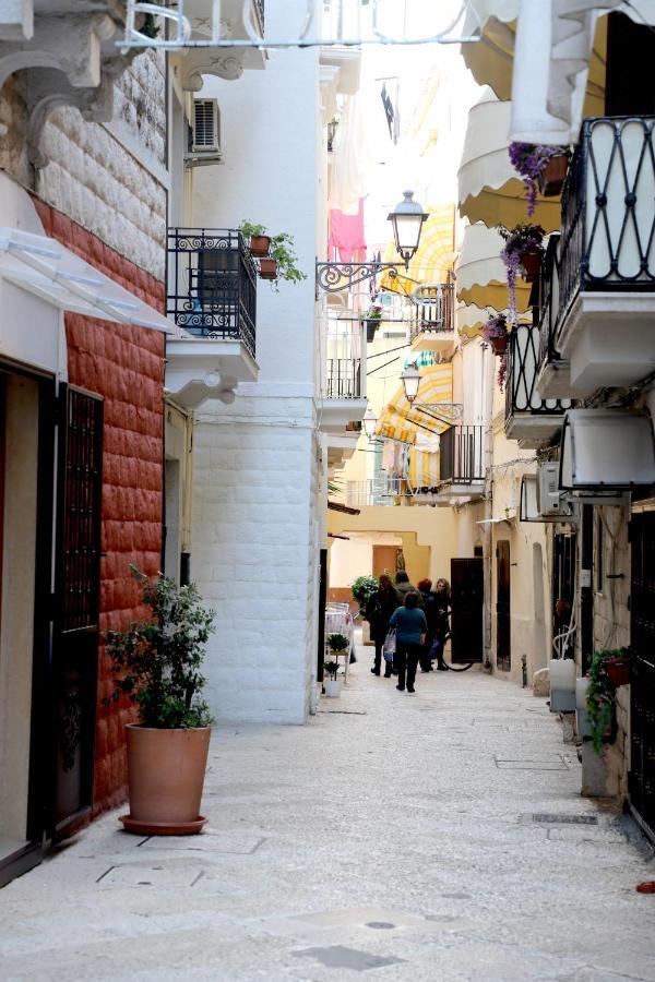 Hotel Vista Borgo Antico Bari Exterior foto