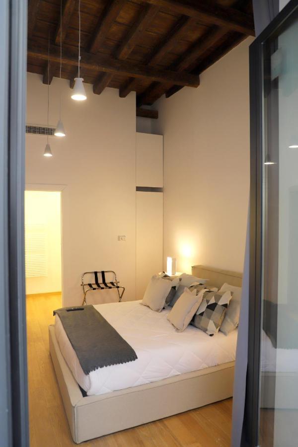 Hotel Vista Borgo Antico Bari Exterior foto